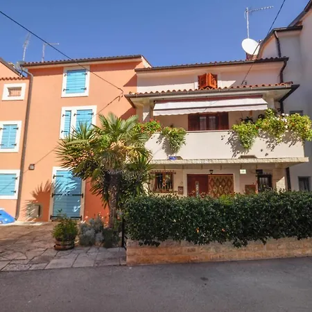 Miro Novigrad Istria